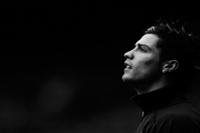 开云体育官方下载-分区决赛战况：AC米兰防线稳固，拜仁慕尼黑进攻受阻，郑钦文成最佳