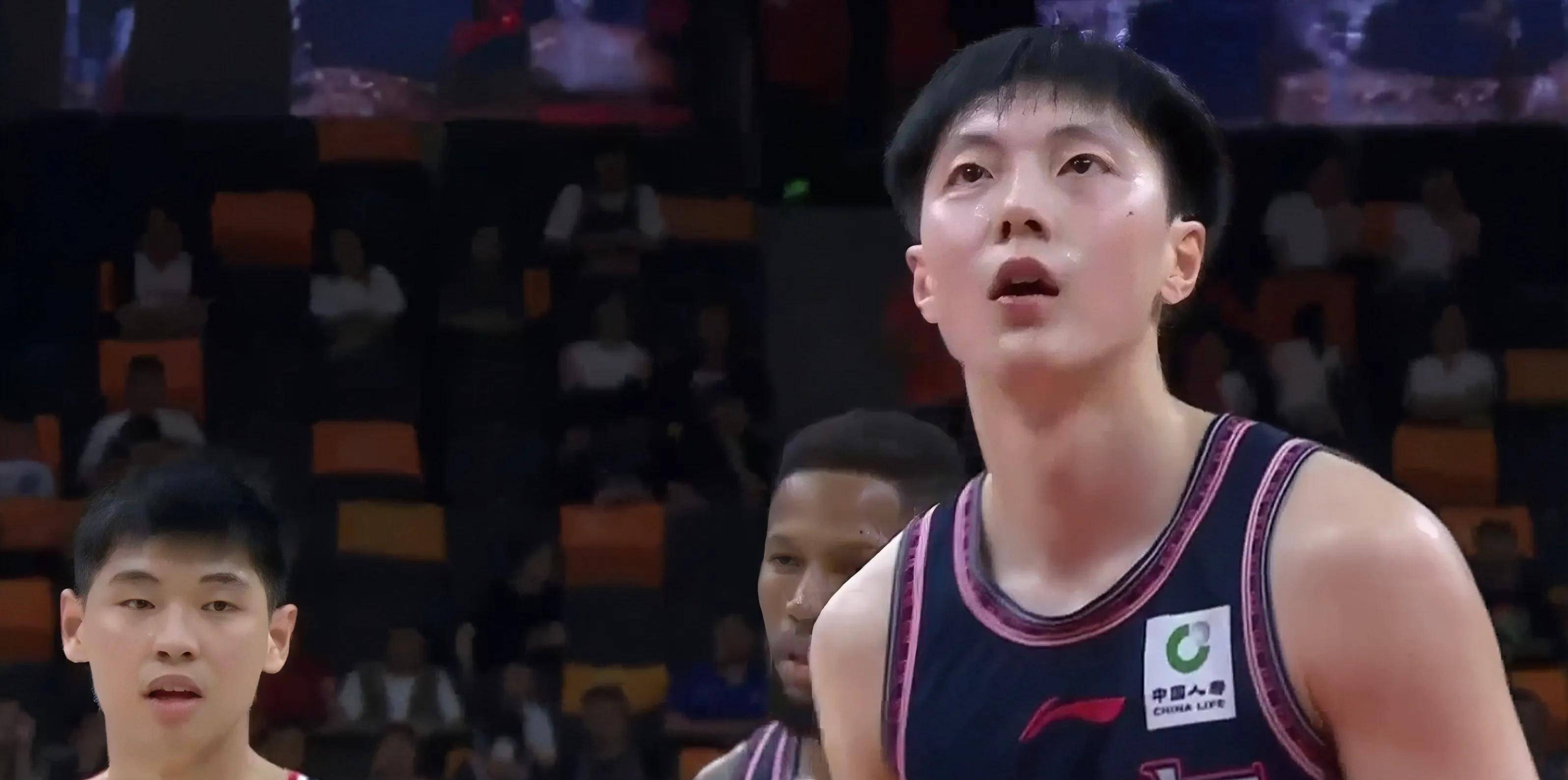黑龙江男篮力挽狂澜，终结广州队六连胜的简单介绍