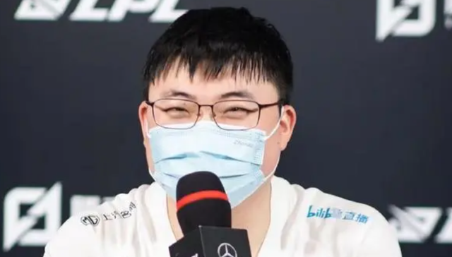 Uzi连续五场比赛得分超过高光表现，法国队冲击纪录！的简单介绍